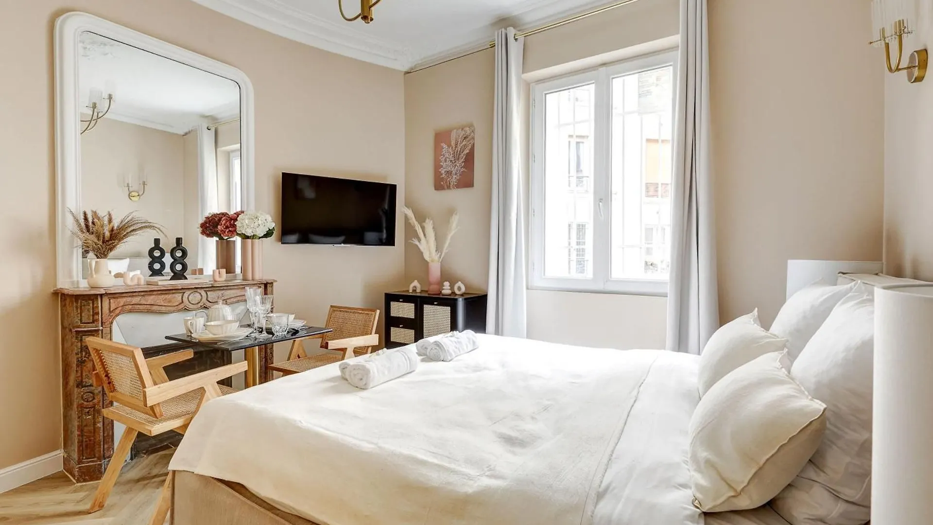Appartment Haut De Gamme En Plein Coeur De Parijs Appartement