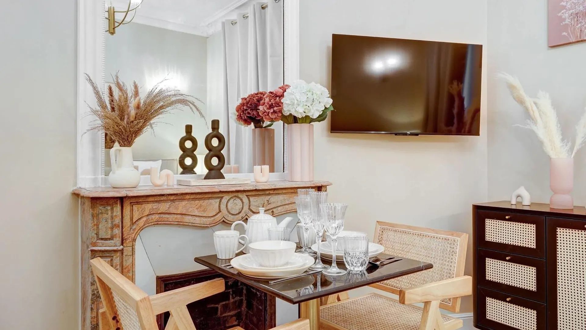Appartment Haut De Gamme En Plein Coeur De Parijs Appartement